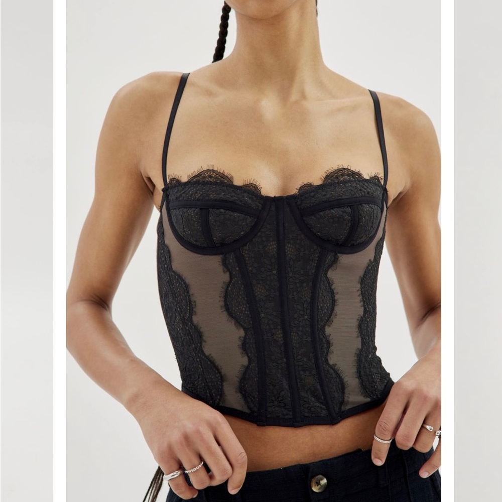 OUT FROM UNDER CORSET TOP